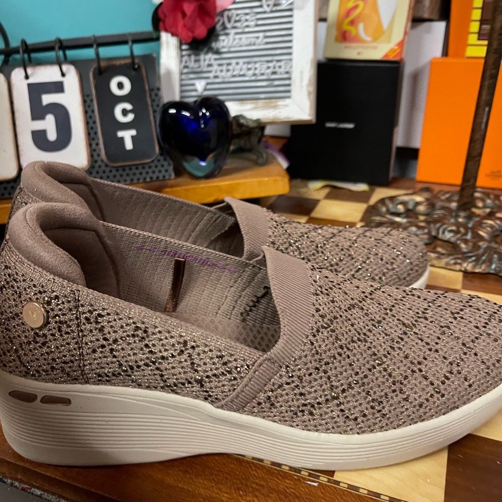Skechers Women's, Martha Stewart: Pier-Lite - My Reflection Slip-On - Picture 4 of 11